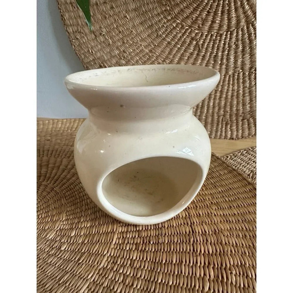 Tealite Candle Holder - Picture 2 of 9